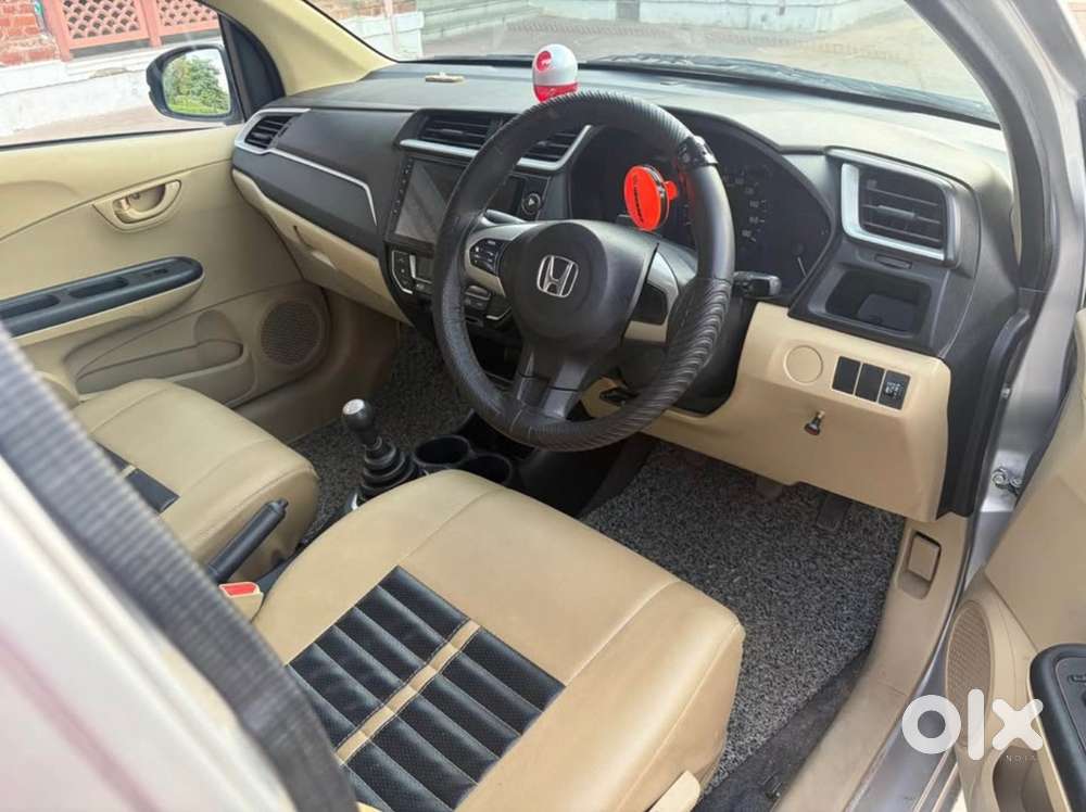 Honda Amaze 2nd Gen 2017 Petrol 40200 Km Driven