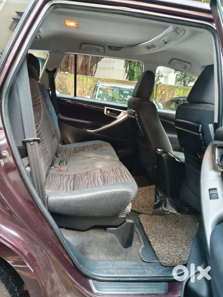 Toyota Innova Crysta 2.4 V, 2016, Diesel