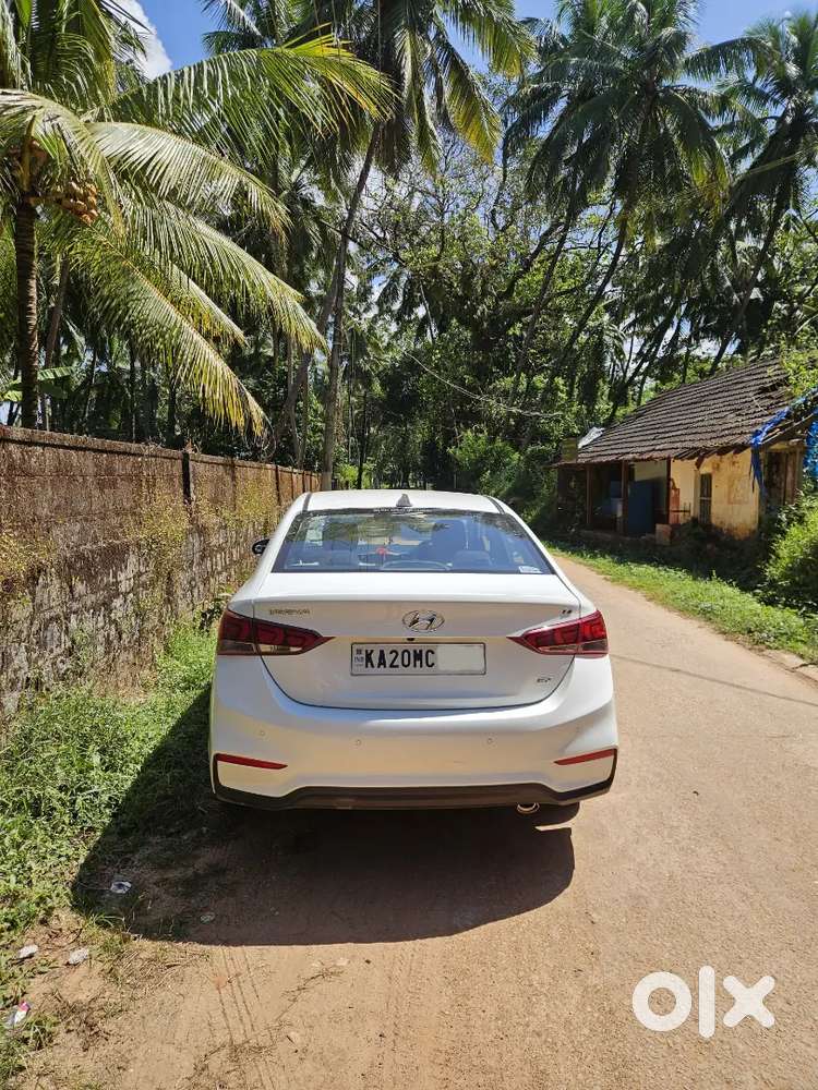 Hyundai Verna Sx 1.6