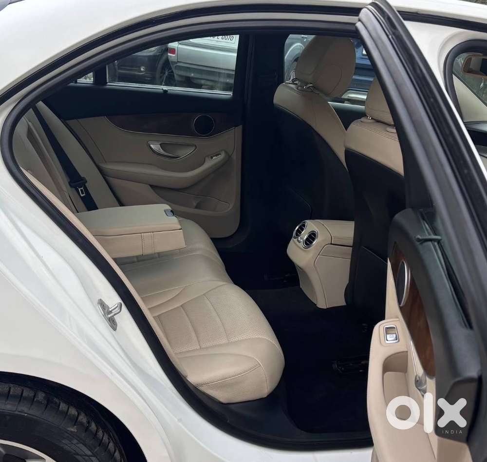 Mercedes Benz C-220 Cdi Avantgarde 59000 Kms Chandigarh Registration..