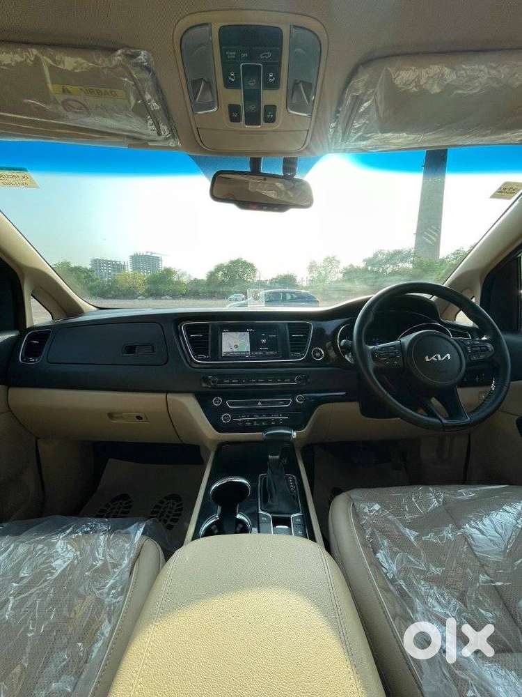 Kia Carnival Limousine Plus 7 Str, 2022, Diesel