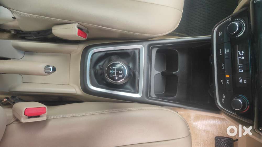 Maruti Suzuki Swift Dzire Zxi + Mt, 2020, Petrol