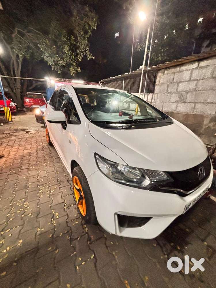 Honda Jazz 2015 Last Month Scratchless Condition