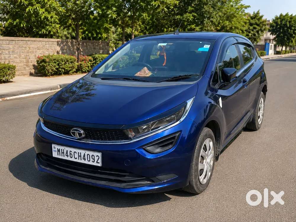 2023 Tata Altroz Xm+ Petrol  Single Owner