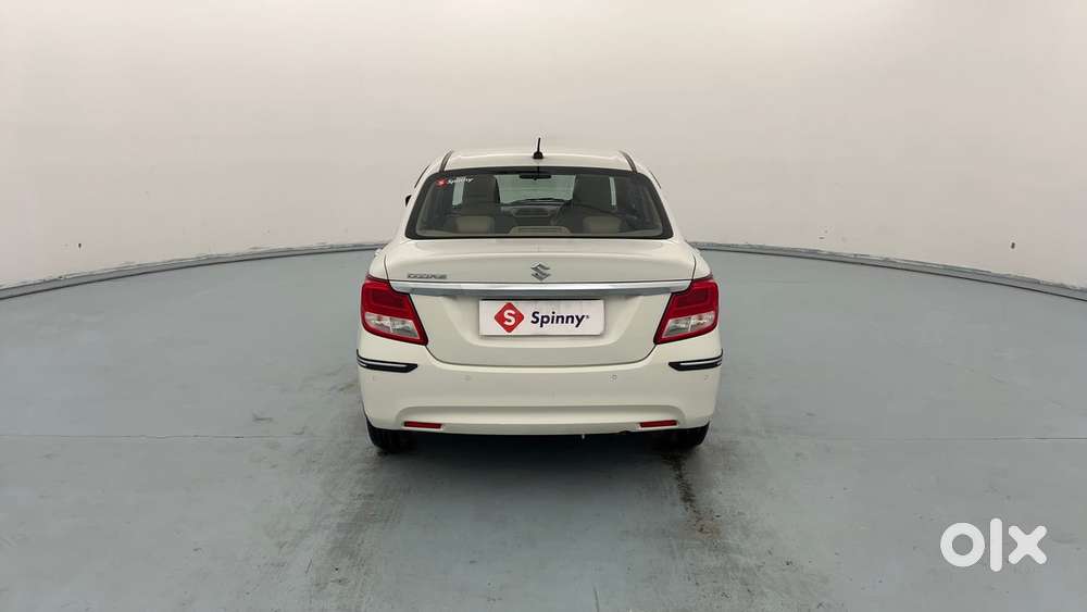 Maruti Suzuki Dzire Vxi Ags, 2022, Petrol