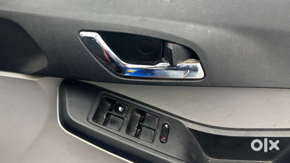 Tata Tiago 1.2 Revotron Xz Plus Dual Tone, 2020, Petrol