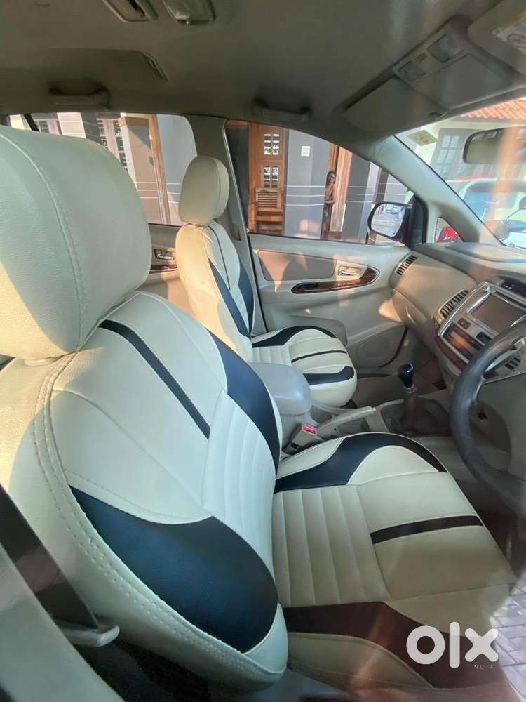 Toyota Innova 2013 Diesel 135000 Km Driven