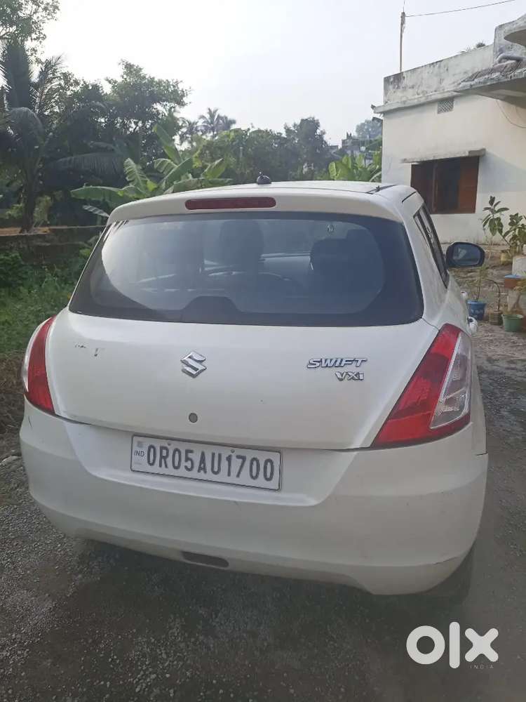 Swift Maruti Suzuki Vxi 2014
