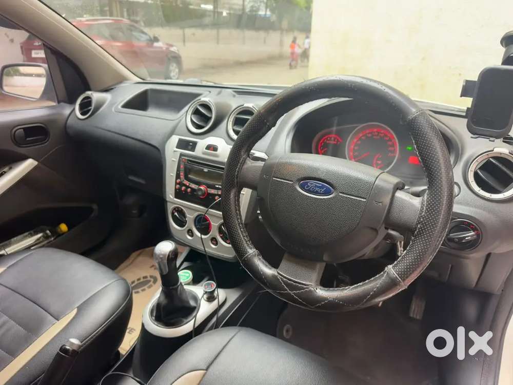 Ford Figo Diesel Zxi 2014
