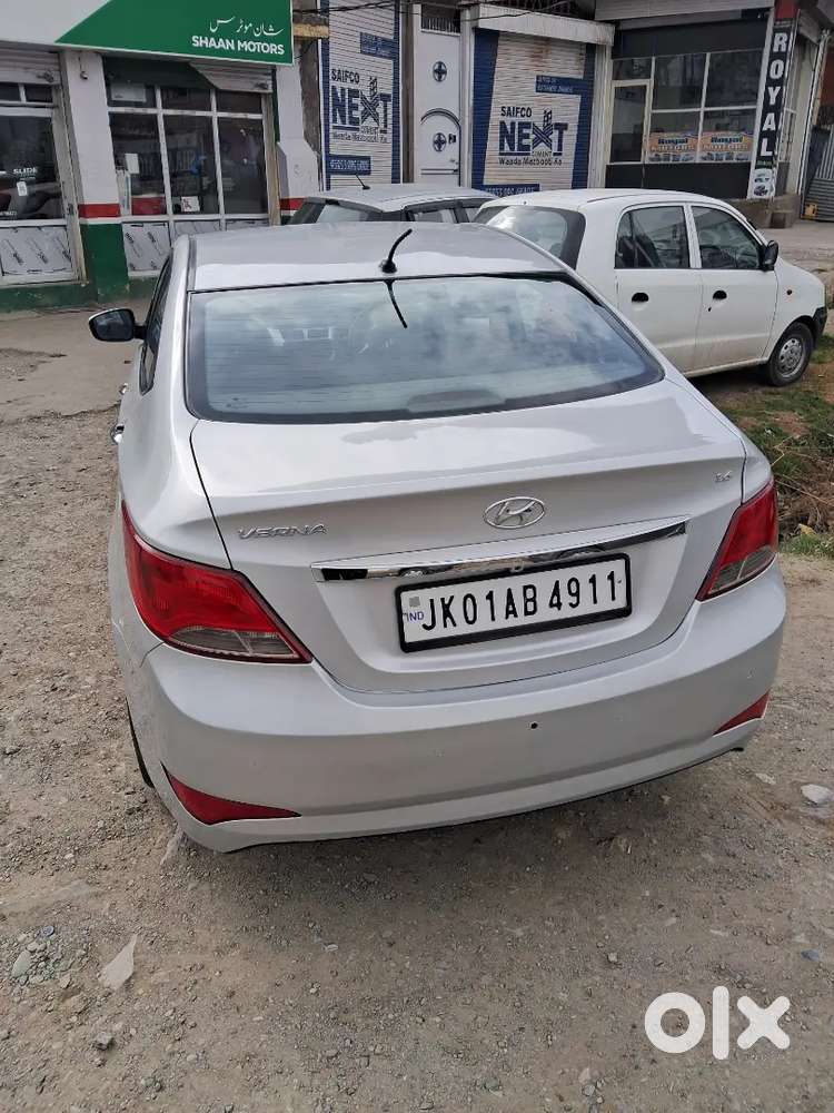 Hyundai Verna 2015 Petrol Well Maintained