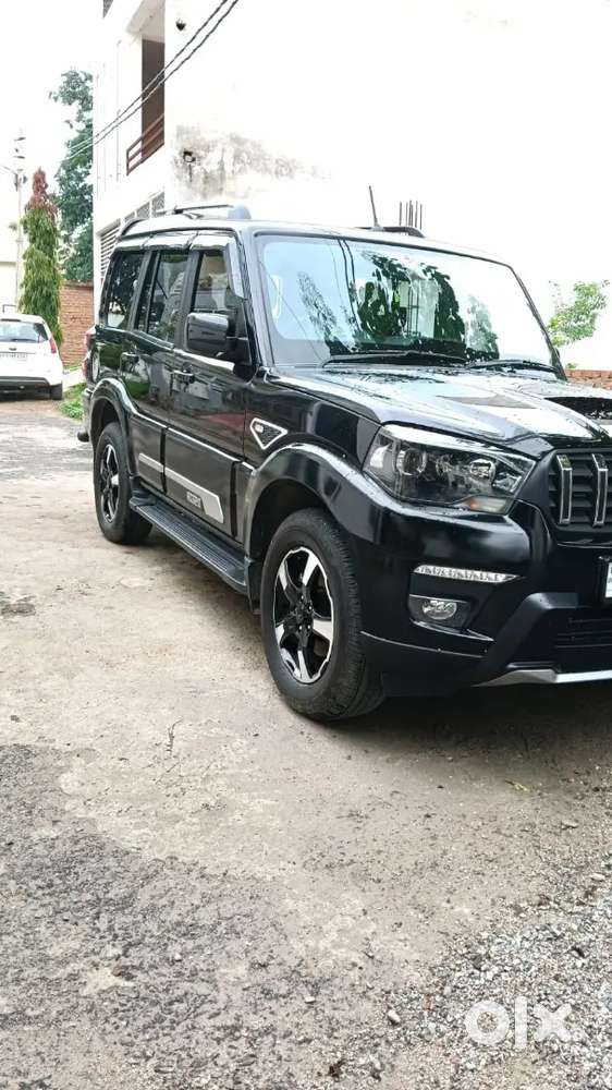 Mahindra Scorpio Classic 2026 Diesel Manual New Condition