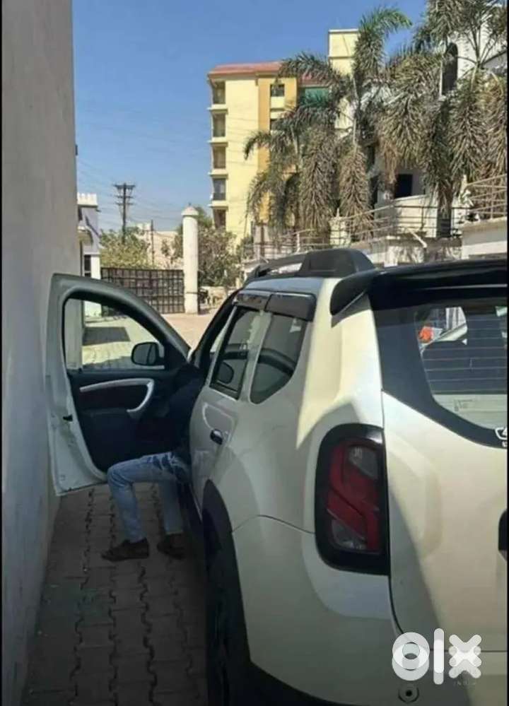 Renault Duster 2015 Diesel Well Maintained