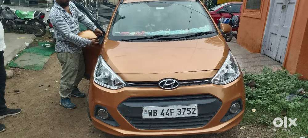 Hyundai Grand I10 2015 Diesel 78000 Km Driven