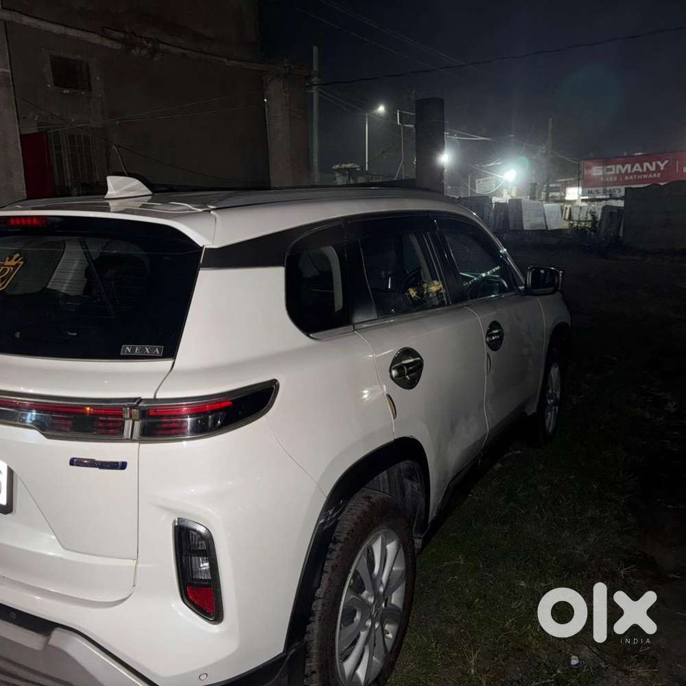 Maruti Suzuki Grand Vitara 2023 Petrol 32500 Km Driven