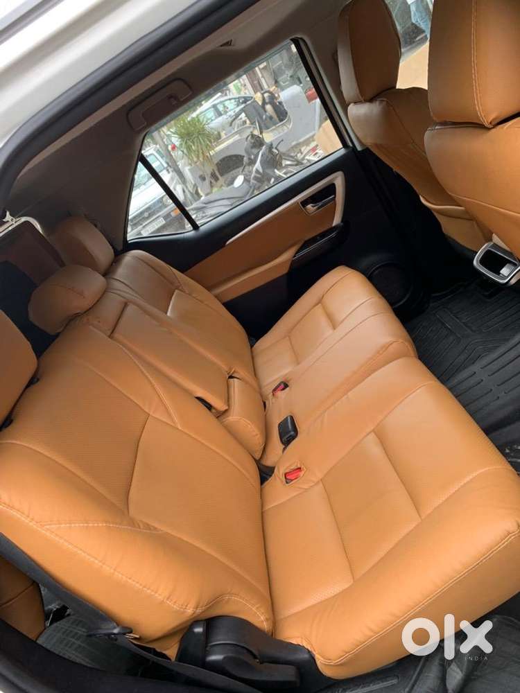 Toyota Fortuner 2019 Diesel 132000 Km Driven