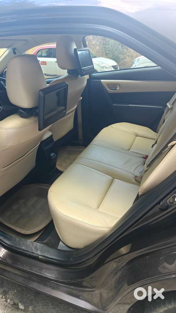 Toyota Corolla Altis 1.8 Gl, 2017, Petrol