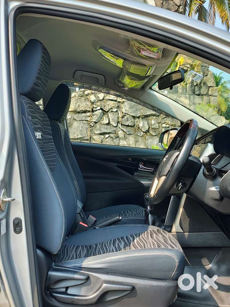 Toyota Innova Crysta 2.4 V 8 Str, 2022, Diesel
