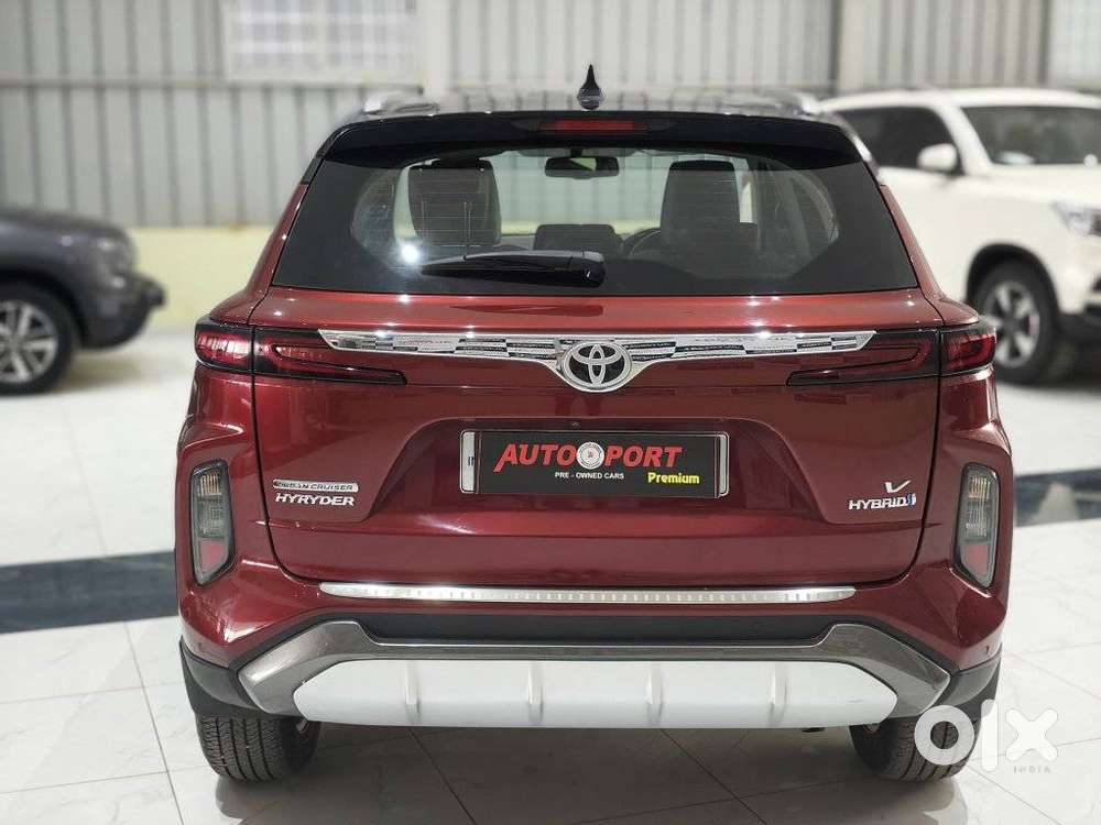 Toyota Urban Cruiser Hyryder V Hybrid Aero Edition, 2024, Petrol