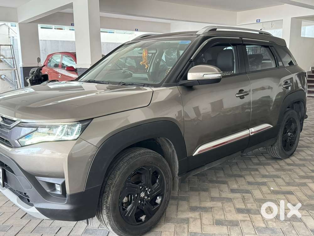 Maruti Suzuki Brezza Petrol Well Maintained