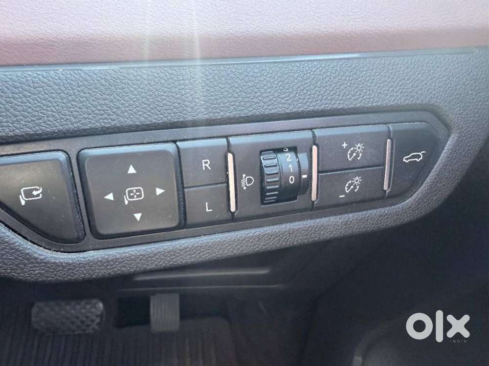 Mg Hector Sharp Pro 1.5 Turbo Cvt Dual Tone, 2024, Petrol