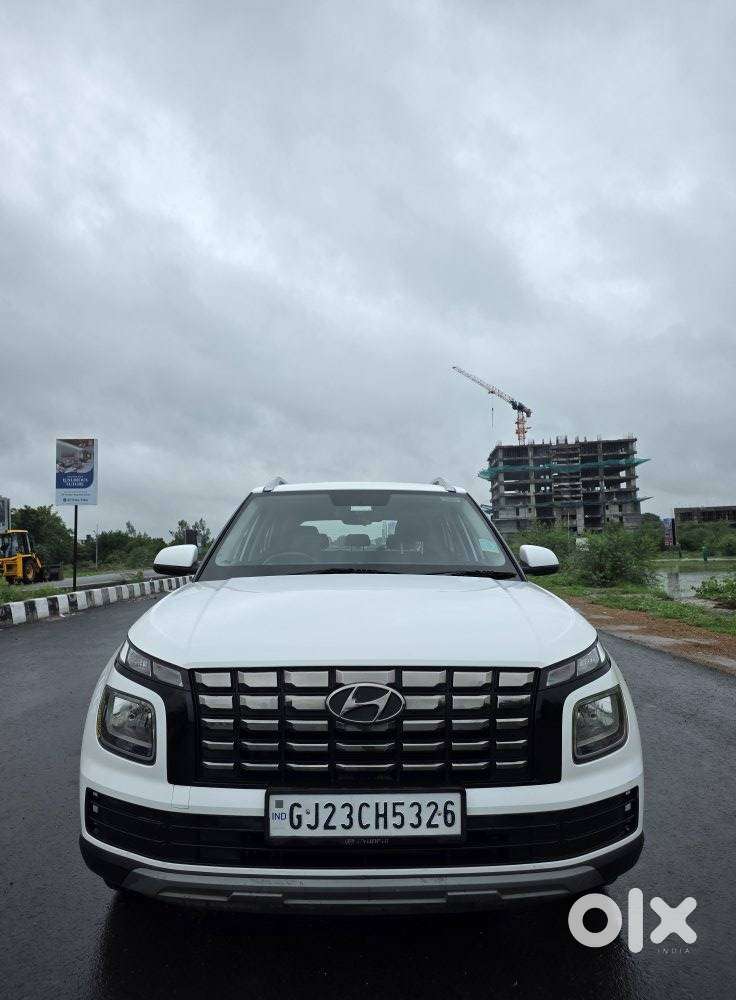 Hyundai Venue S 1.2 Petrol, 2024, Petrol