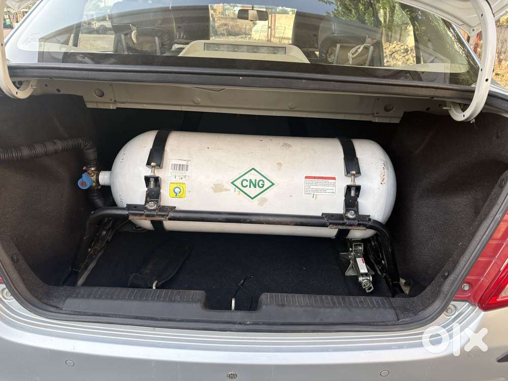 Maruti Suzuki Dzire 1.2 Vxi Cng, 2024, Cng & Hybrids
