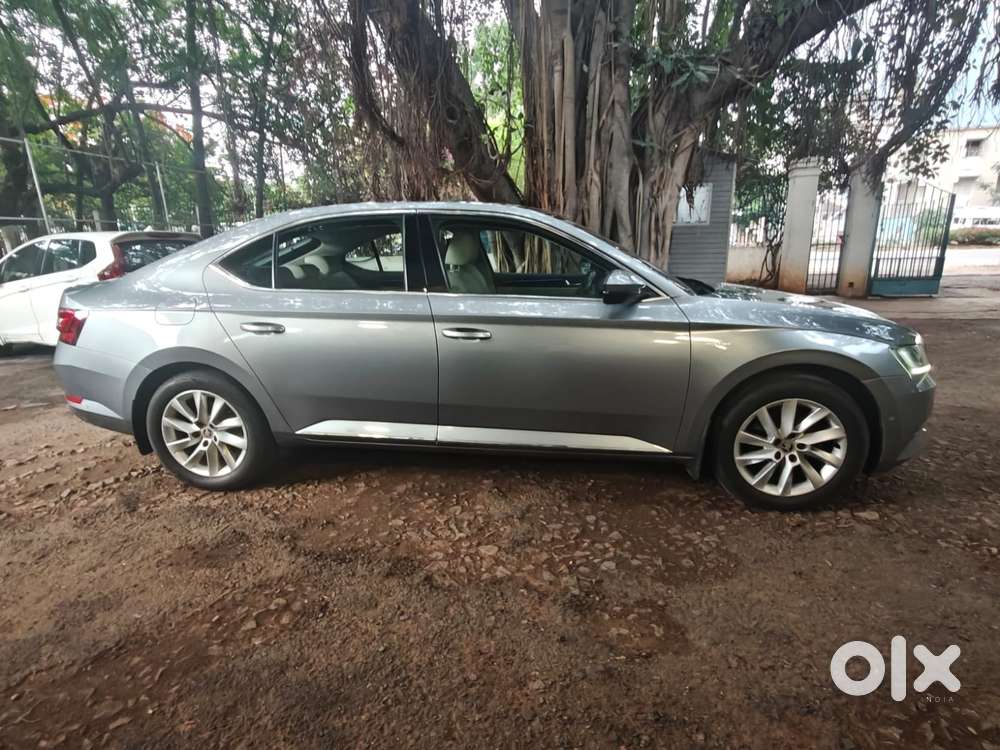 Skoda Superb Lk 2.0 Tdi At, 2019, Diesel