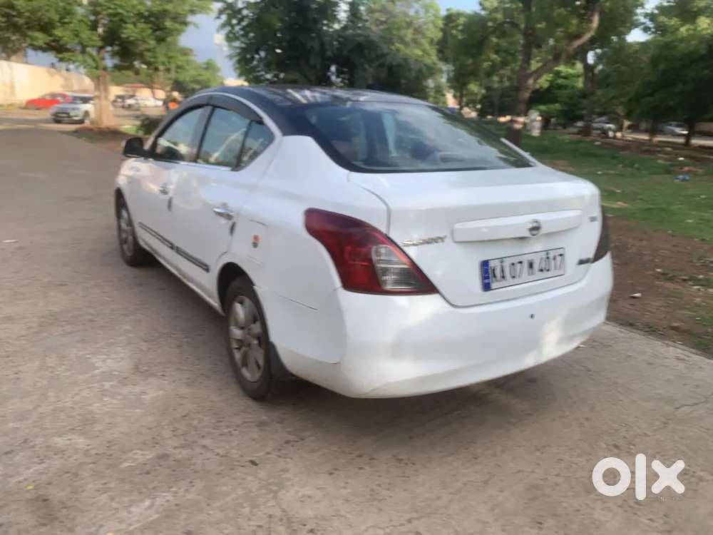 Nissan Sunny Diesel 2013