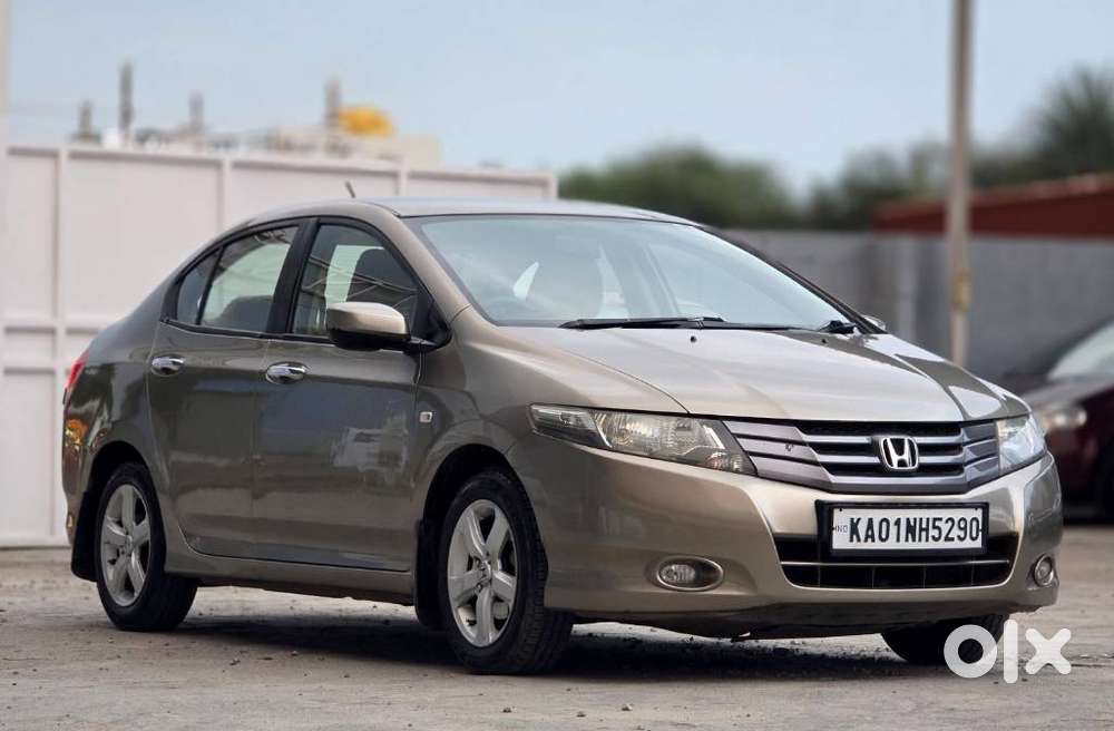 Honda City V At Exclusive, 2011, Petrol