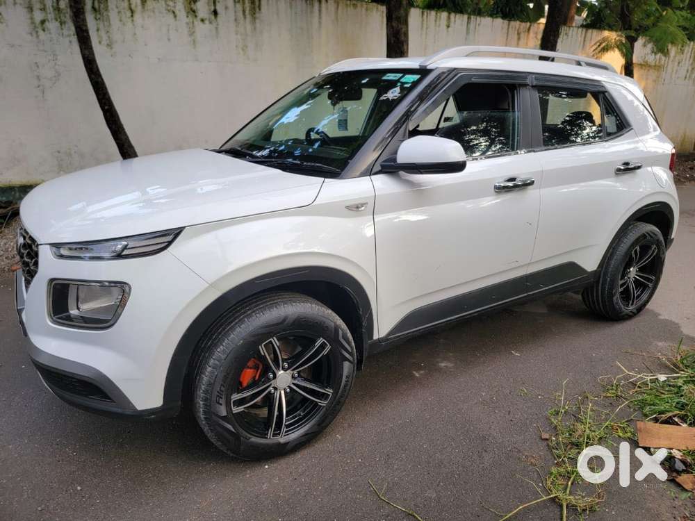 Hyundai Venue S 1.2 Petrol, 2020, Petrol