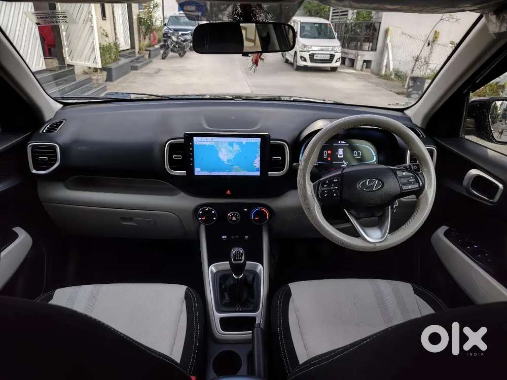 Most Demanded Hyundai Venue S+ Diesel 2023 Showroom Condition