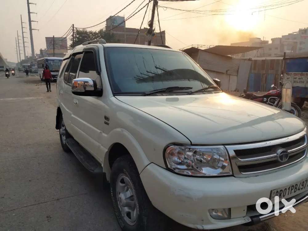 Tata Safari 2012