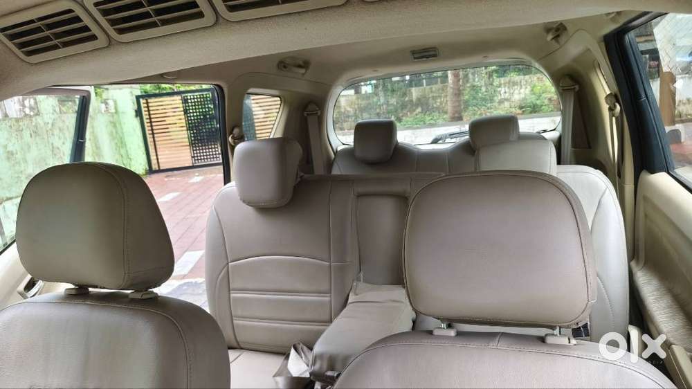 Maruti Suzuki Ertiga 2012