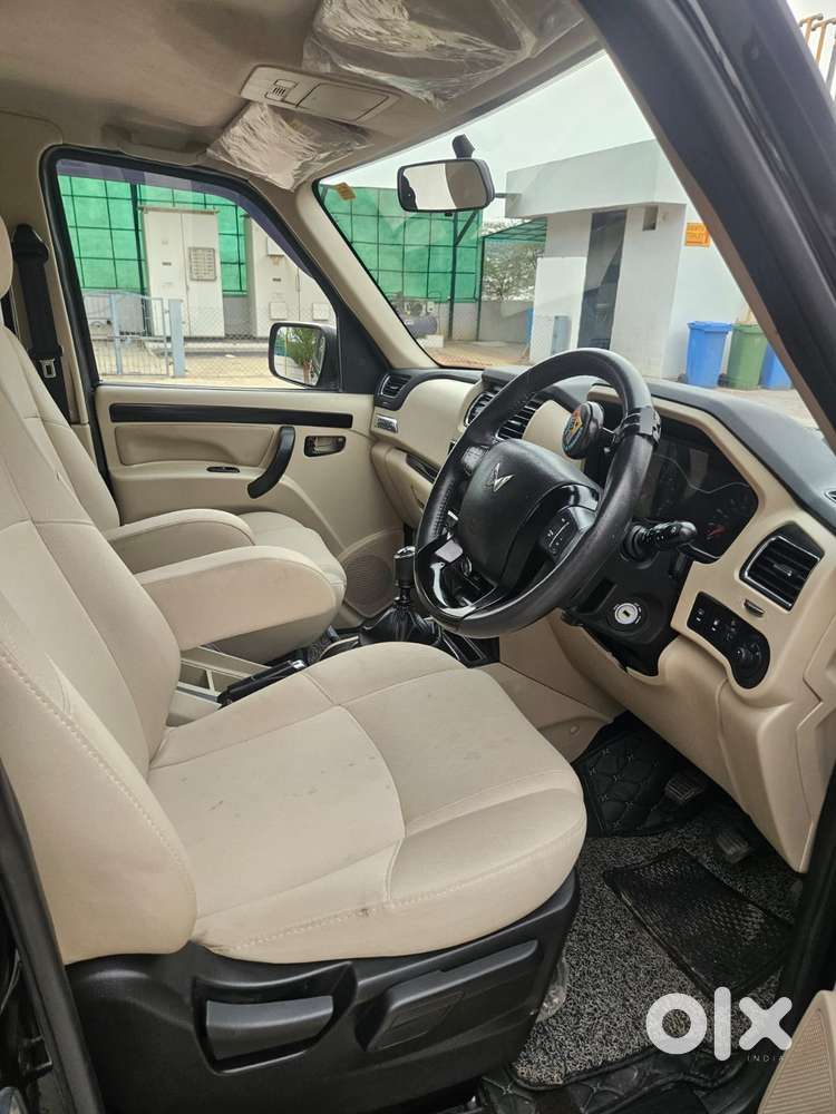 Mahindra Scorpio Classic 2.2 S 11 Mt 7 Str, 2025, Diesel