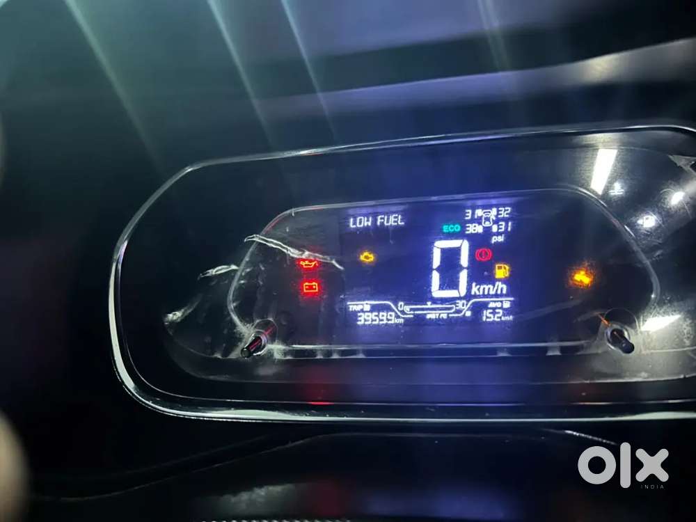 Tata Nexon Diesel Manual 2023 Km Driven