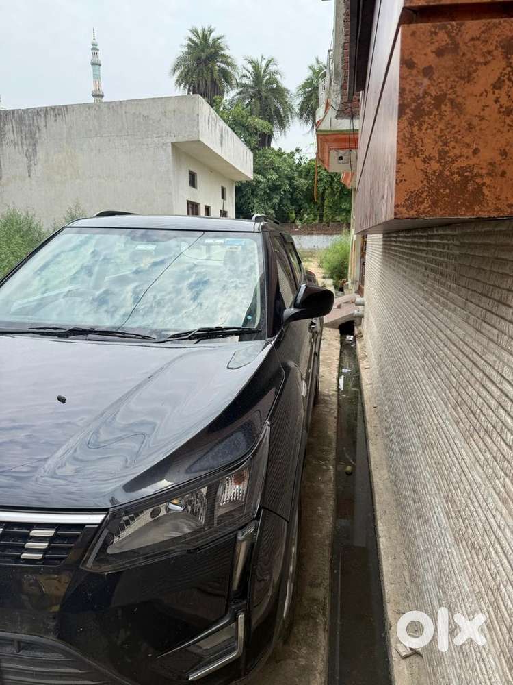Mahindra Xuv300 Petrol 2023