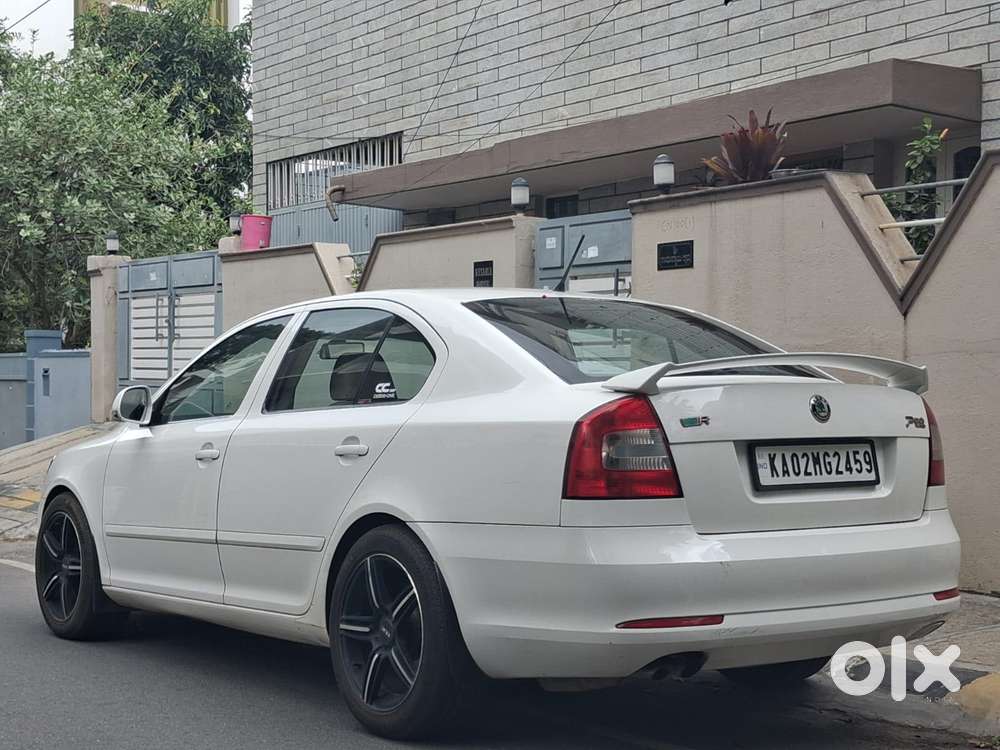Skoda Octavia Combi 1.8 Turbo Petrol Rs Mt, 2012, Petrol