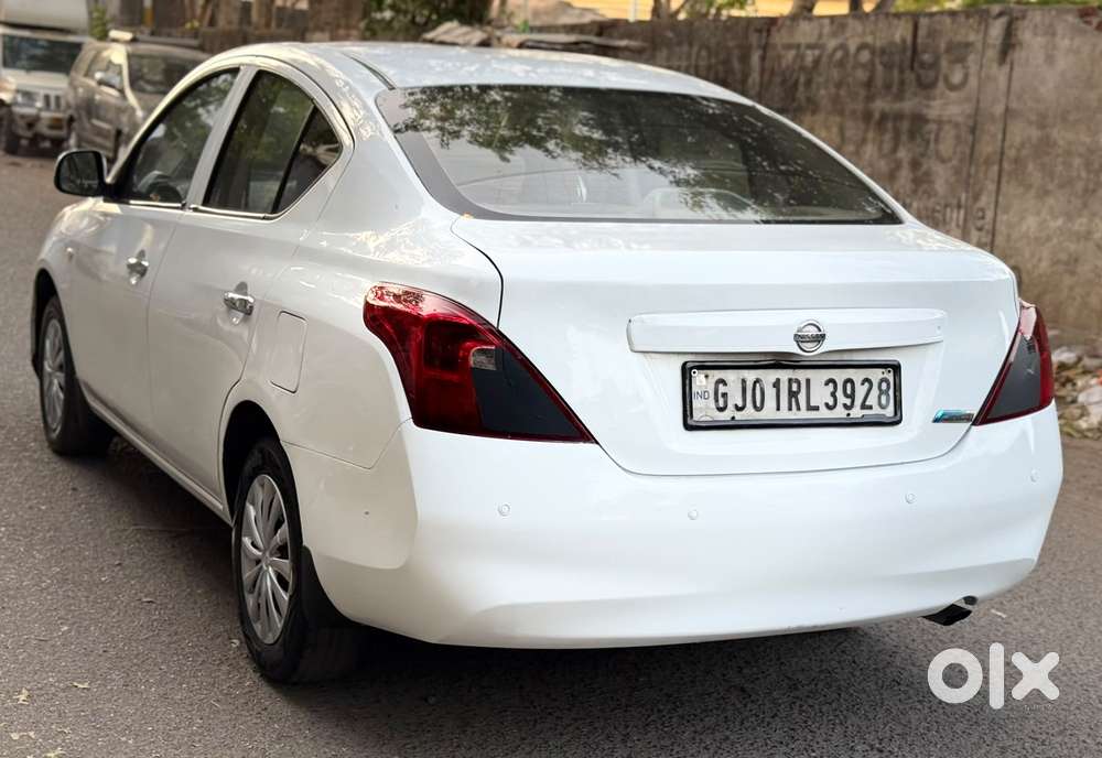 Nissan Sunny, 2012, Diesel