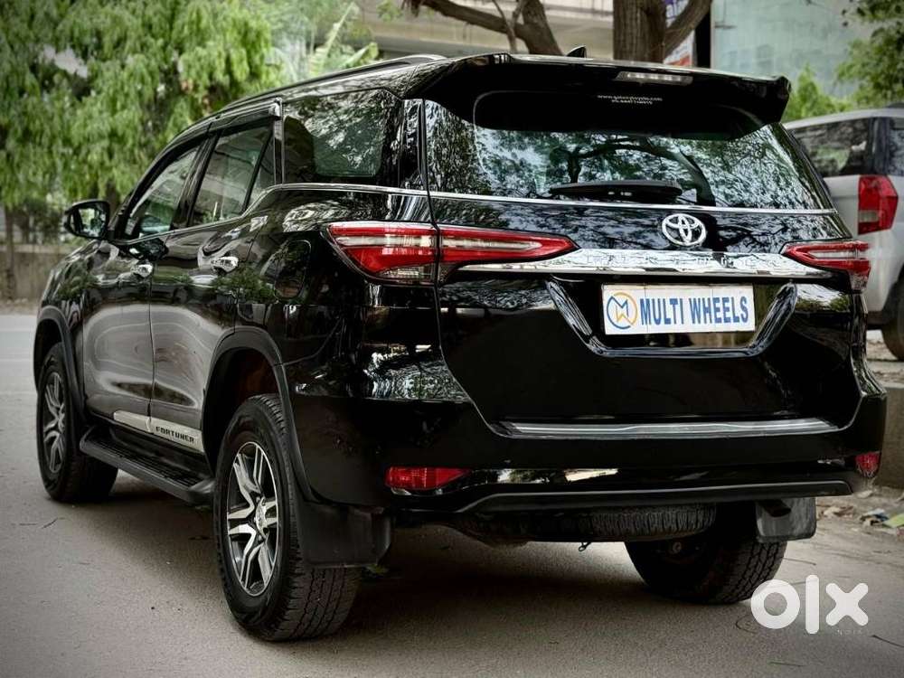 Toyota Fortuner 4x2 At 2.7 Petrol, 2021, Petrol