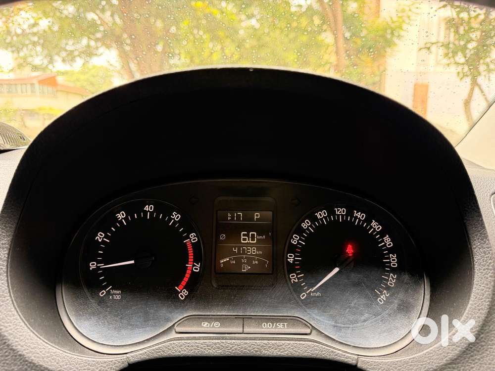 Skoda Rapid 1.0 Tsi Automatic, 2022, Petrol