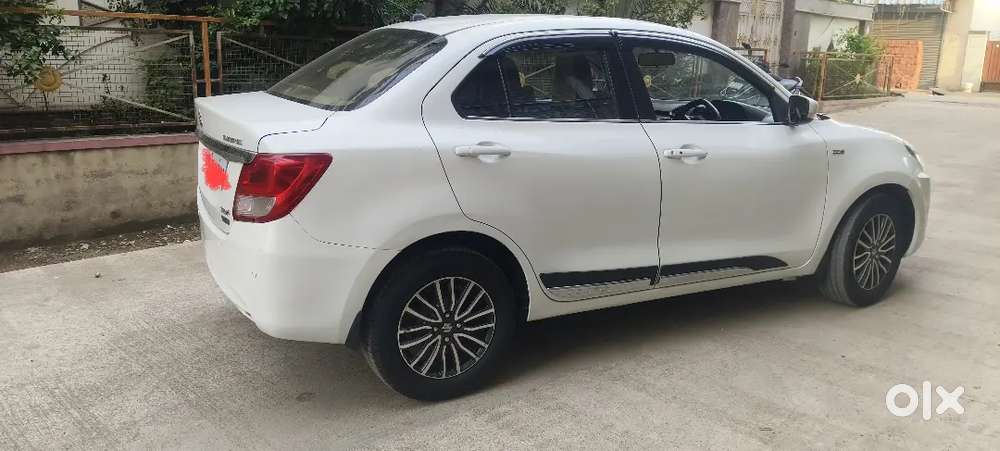 Maruti Suzuki Swift Dzire 2017 Diesel Automatic