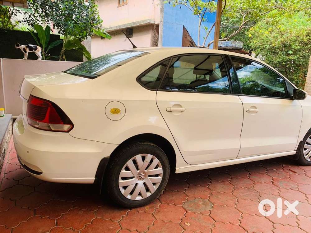 Showroom Condition Volkswagen Vento 2016
