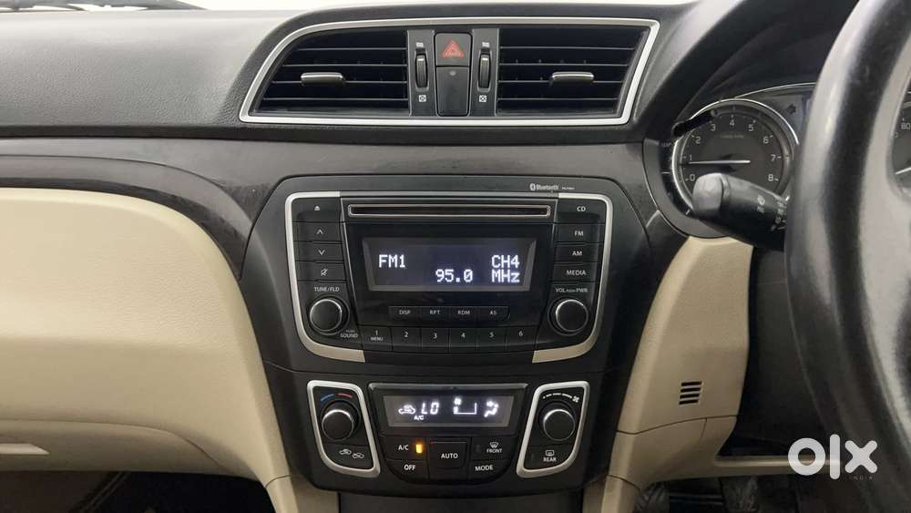 Maruti Suzuki Ciaz 2014-2017 Vxi Plus, 2016, Petrol