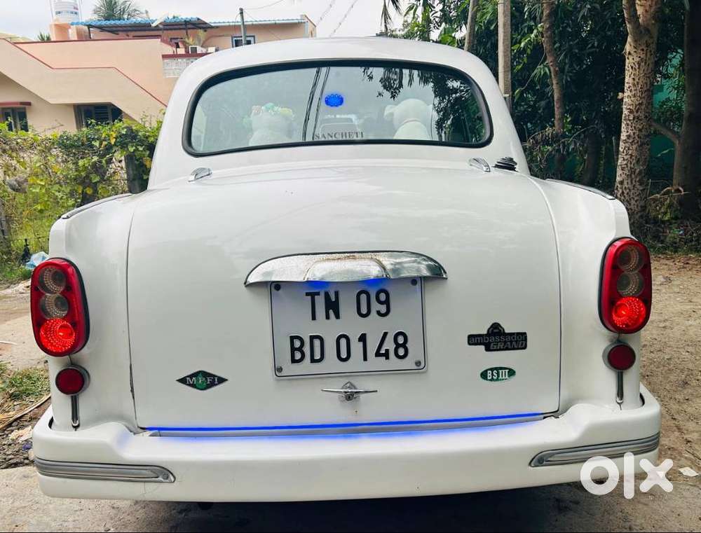 Ambassador Grand 1800 Mpfi  37000 Km Driven -excellent Condition