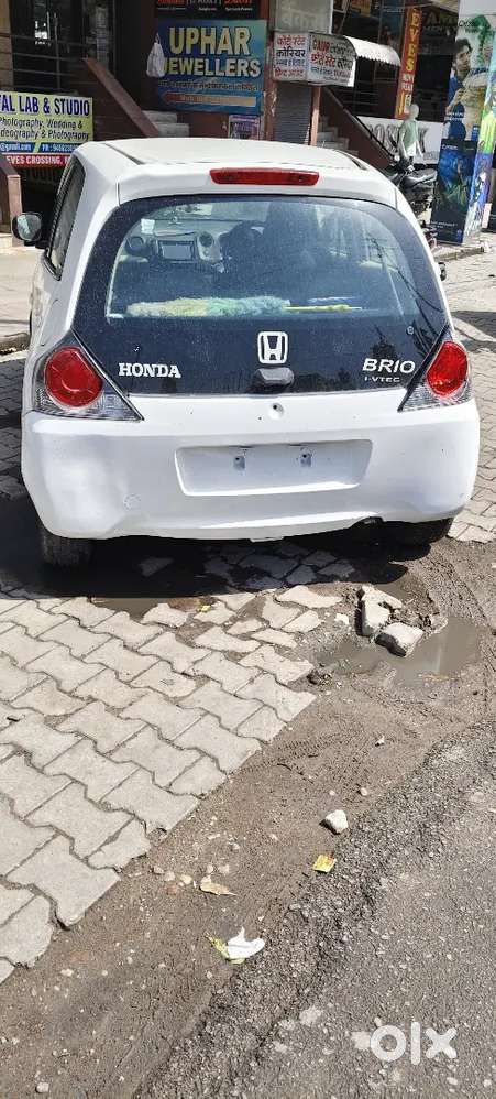 Honda Brio 2013 Cng & Hybrids 99000 Km Driven Meerut Up Ragistration