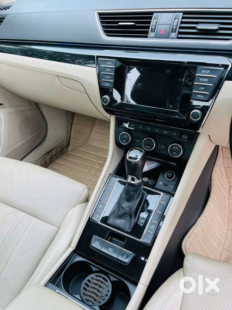 Skoda Superb Lk 1.8 Tsi At, 2019, Petrol