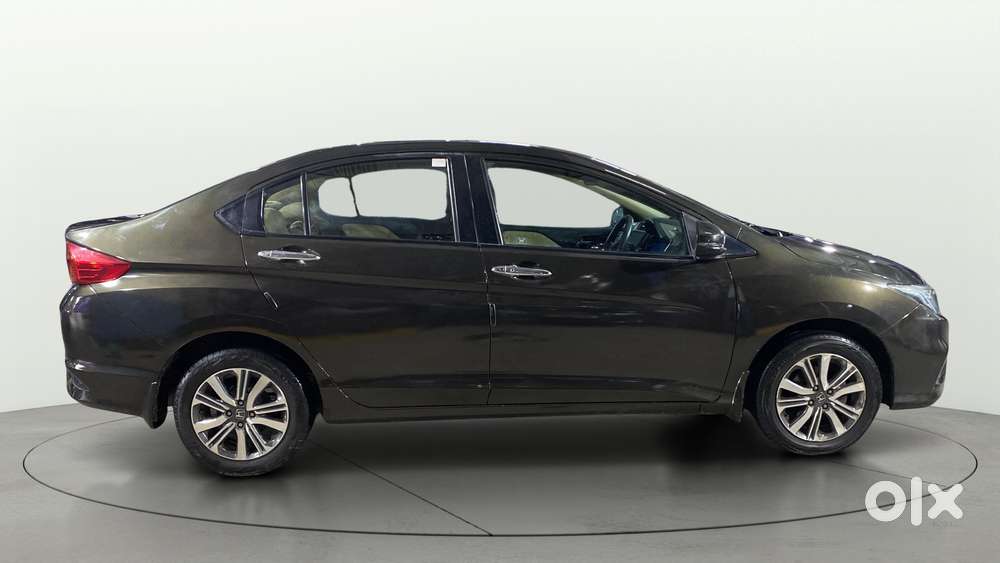Honda City I-vtec V, 2018, Petrol