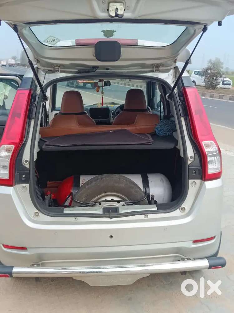 Cng And Petrol Car, Car Full Condition, New Battery,touch Screen