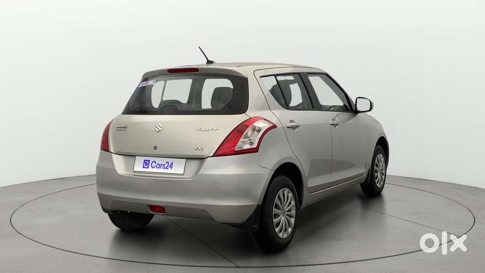 Maruti Suzuki Swift Vxi, 2015, Petrol