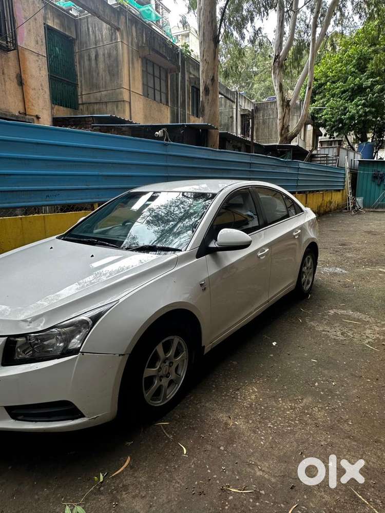 Chevrolet Cruze 2011 Diesel 77000 Km Driven